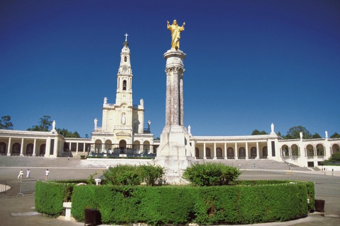 Fatima Sanctuary Private Tour From Lisbon - Our Lady of Fátima Sanctuary