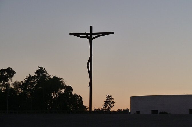 Fátima Special Night Private Tour - Pricing and Guarantee