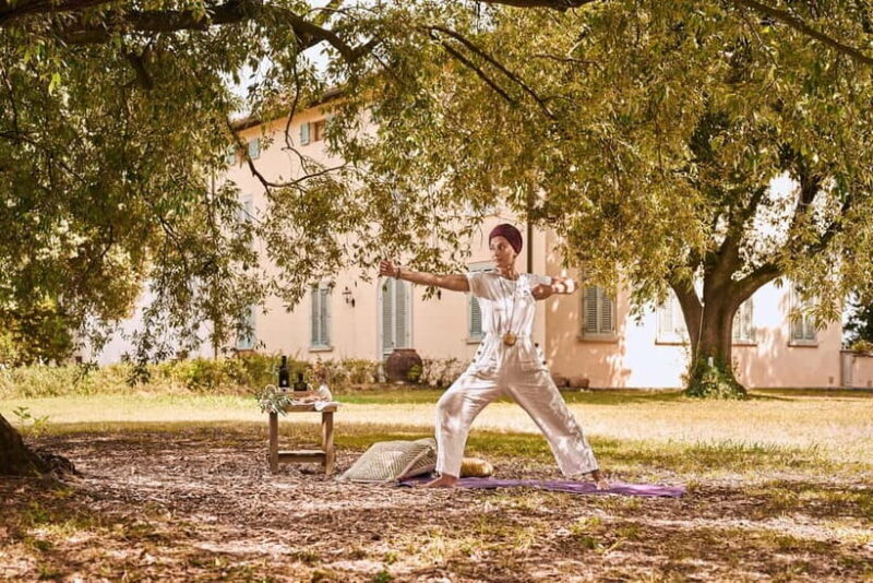 Fattoria La Leccia, Montespertoli: Yoga & Olive Oil Tasting - Fattoria La Leccia, Montespertoli: Yoga & Olive Oil Tasting