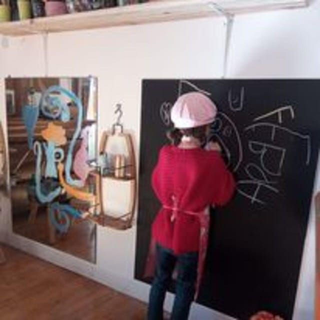 Faux La Montagne : Le Nid Dart : English Art Workshops for Children - Themes and Activities