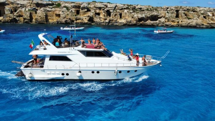 Favignana and Levanzo in Relax With Yacht Floen - Frequently Asked Questions