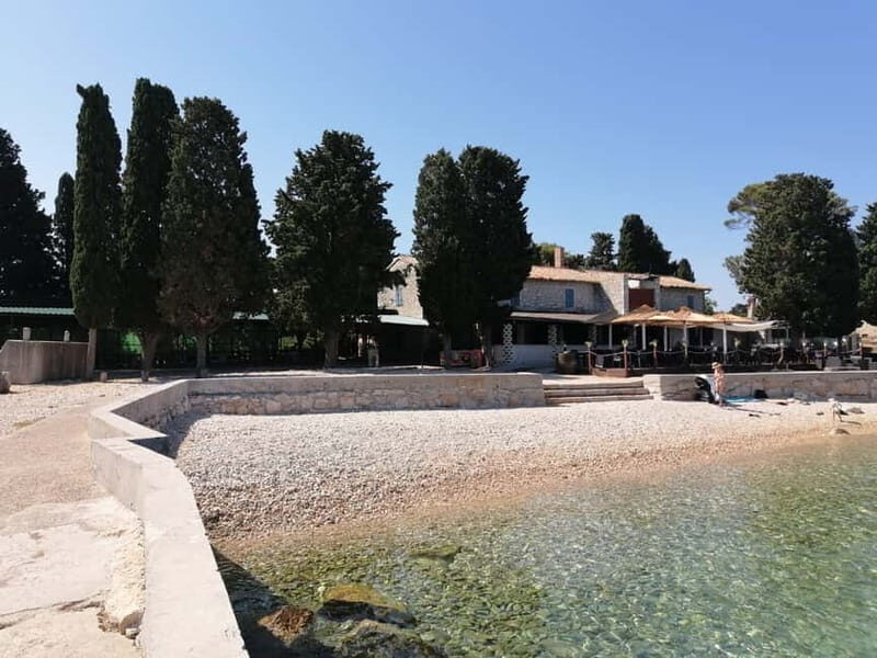 Fazana: Panorama N.P. Brijuni + St. Jerolim Island Stop - Sveti Jerolim: The Perfect Swimming Stop