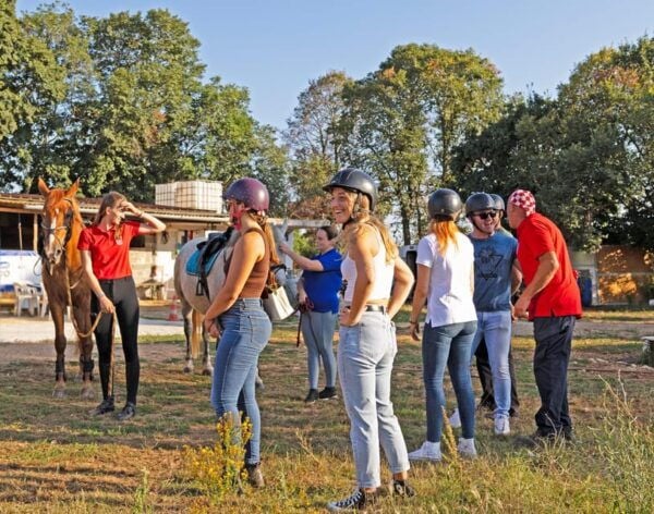 Fazana: Sunset 1-Hour Horse Riding in Nature With Guide - Scenic Locations Along the Route