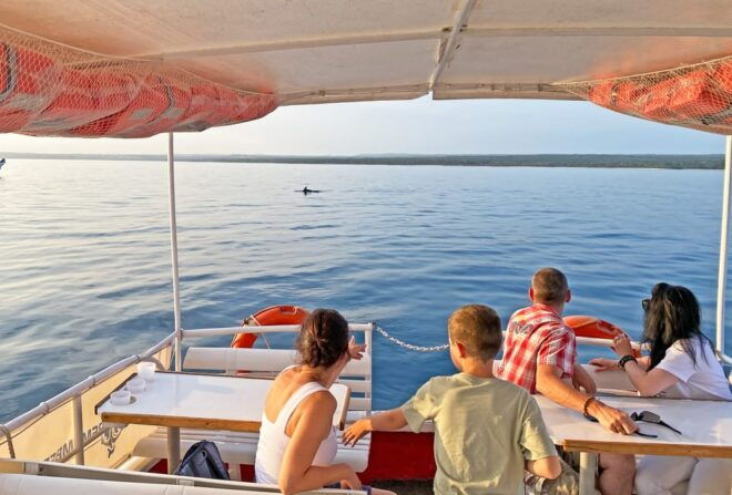 Fazana: Sunset Dolphin Cruise With Dinner in Brijuni Park - Important Meeting Point