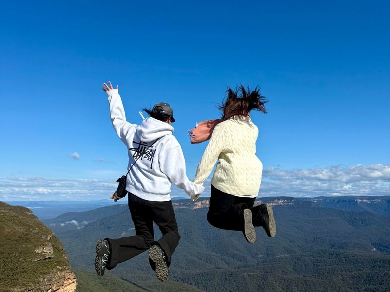 Featherdale and Scenic World Blue Mountains Tour with Korean Guides - Is the starting price good value?