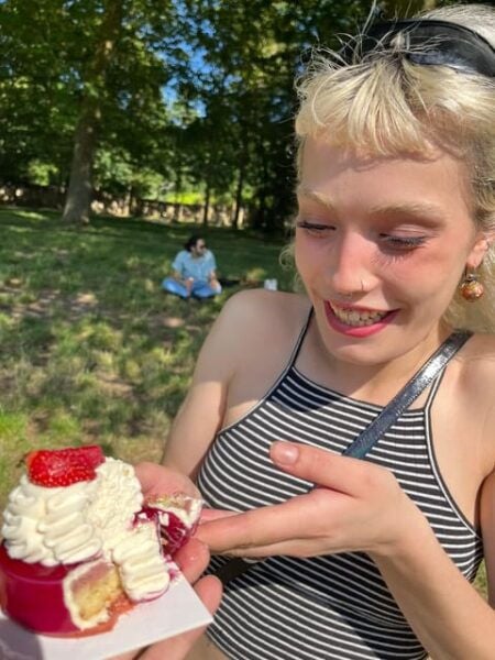 Feed the Mood: Local & Small-Group Food Tour of Versailles - Customer Experiences