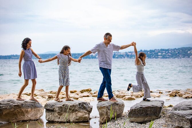 Feel Good Private Photography for Amazing People in Chamonix - Meeting and Pickup