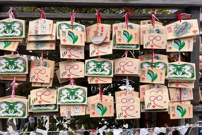 Feel the History Walking Tour Starting From Imperial Palace - Cultural Experiences