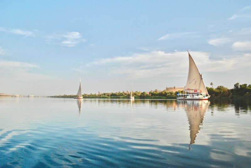 Felucca Trip on the Nile in Cairo with pickup - A quiet hour on Cairo’s busiest river