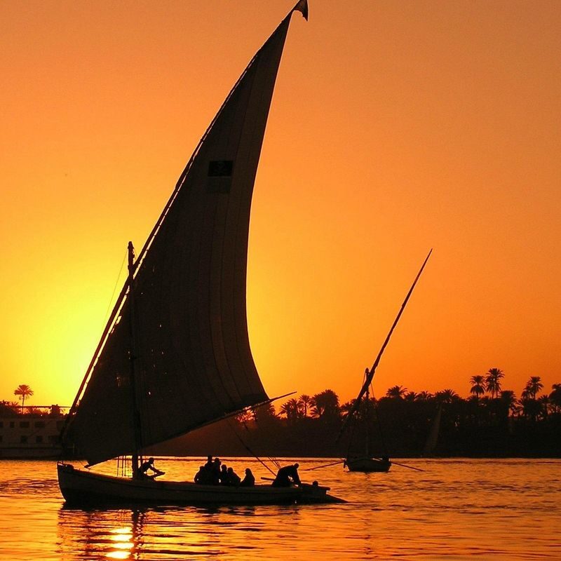 Felucca Trip on the Nile in Cairo with pickup - The crew, comfort and practical details
