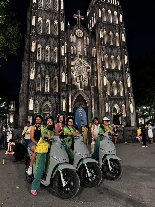 Female Riders in Ao Dai: Hanoi Sunset & Nightlife Experience by Motorbike - The ride is the attraction, and the main consideration