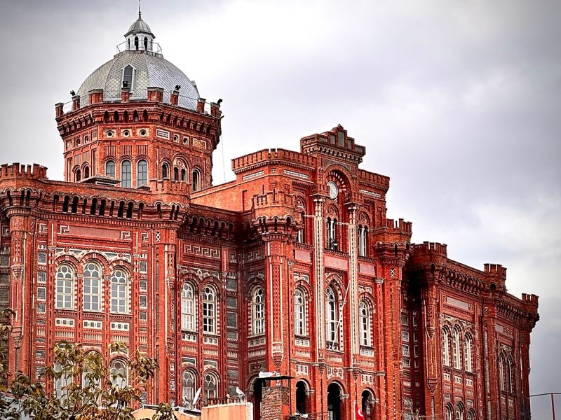 Fener and Balat Districts Walking Tour - Finishing near the Patriarchate over coffee