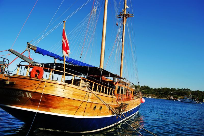 Fernandes Gozo, Comino & The Blue Lagoon Cruise Experience - Blue Lagoon: the main event at Comino