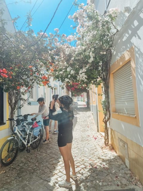 Ferragudo and Carvoeiro: Private e-Bike Tour - Whats Included and Whats Not