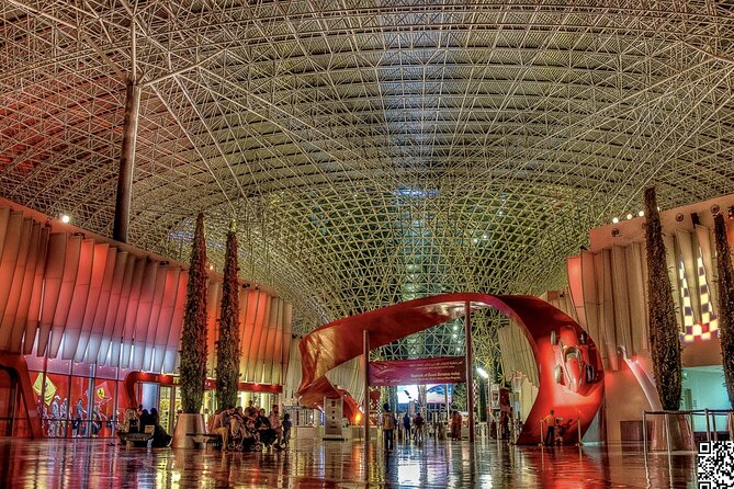 Ferrari World Abu Dhabi Tour With Transfers From Dubai - Day Trip - Italian-Inspired Activities, Restaurants, and Shopping