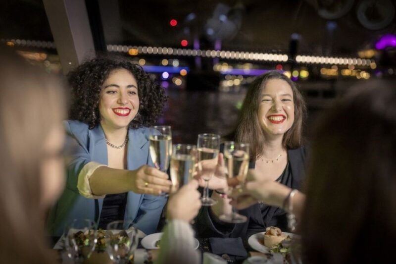 Festive London New Years Eve 3-Course Dinner Cruise - Good To Know  