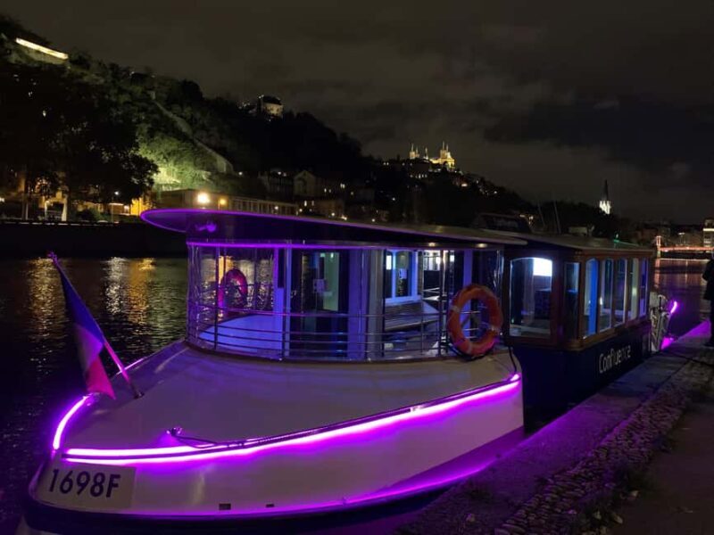 Fêtes des Lumières aperitif cruise - Practical Details and Considerations