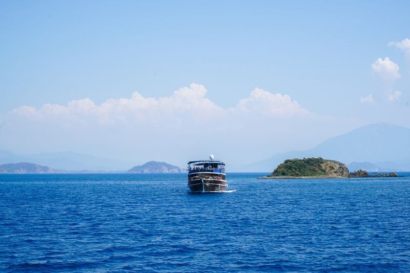 Fethiye 12 Islands Full-Day Guided Boat Tour - Göcek Island is the lunch pause
