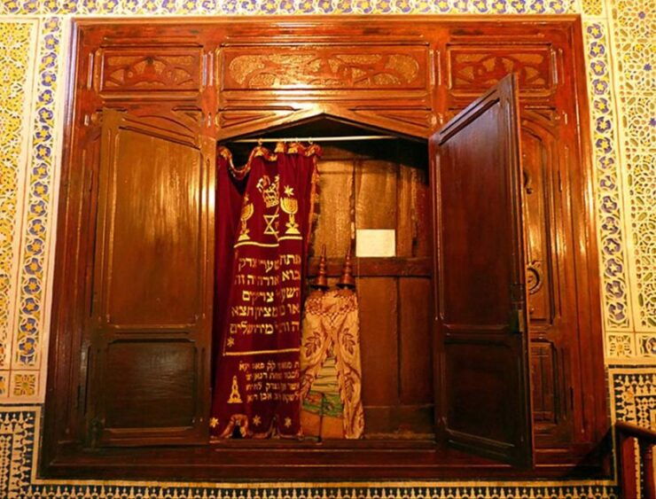 Fez Guided Tour With Lunch From Casablanca - Tour Details