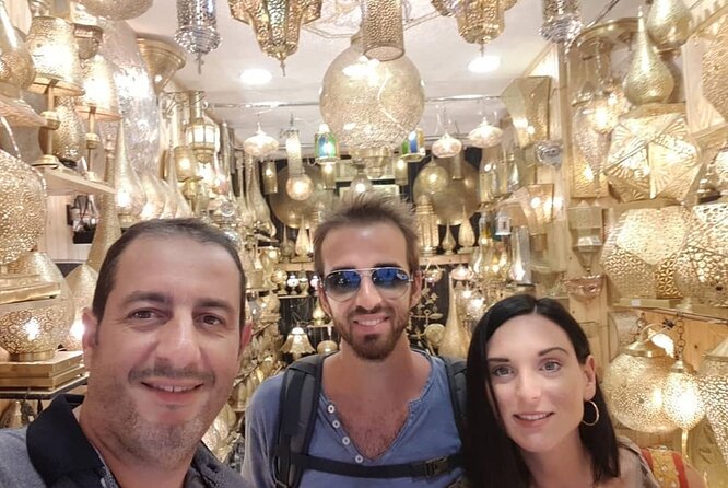 Fez Private Tour From the Biggest Labyrinth in the World - Common Questions