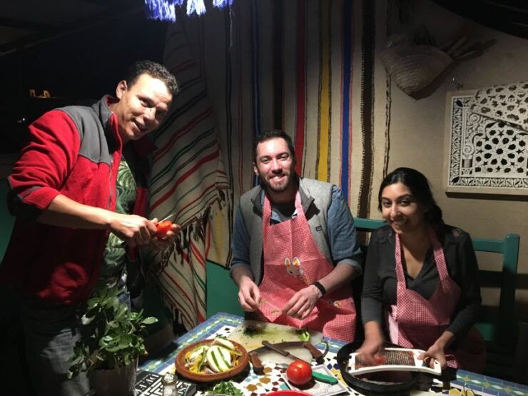 Fez Souk Tour & Traditional Home Cooking - Experience Highlights