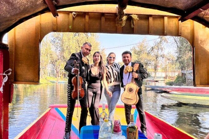 Fiesta Tour in Xochimilco with Tequila in addition Coyoacán and CU - Good To Know