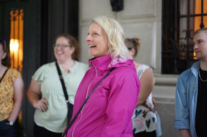 Fifth Avenue Gilded Age Mansions Walking Tour - Traveler Testimonials and Positive Feedback