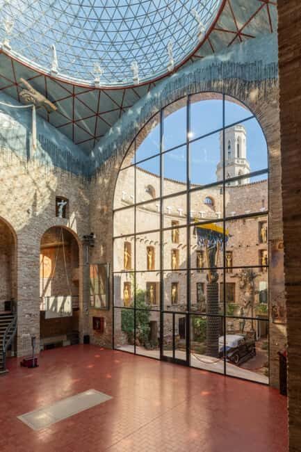 Figueres: Dalí Theatre-Museum Guided Tour with Tickets - Practicalities and Value