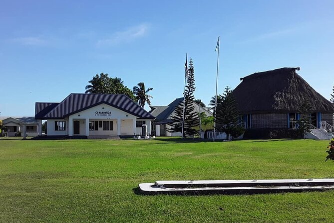 Fiji Local Village, Market, Temple & Garden of Sleeping Giant With Mud Pool Tour - Tour Duration and Meeting Point