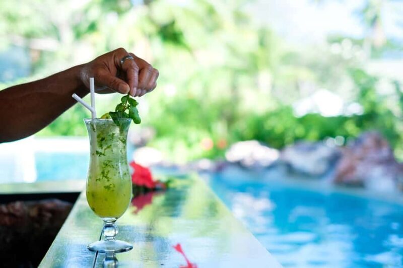 Fiji: Malolo Island Resort Full Day Trip with Lunch - Logistics and Practical Tips  