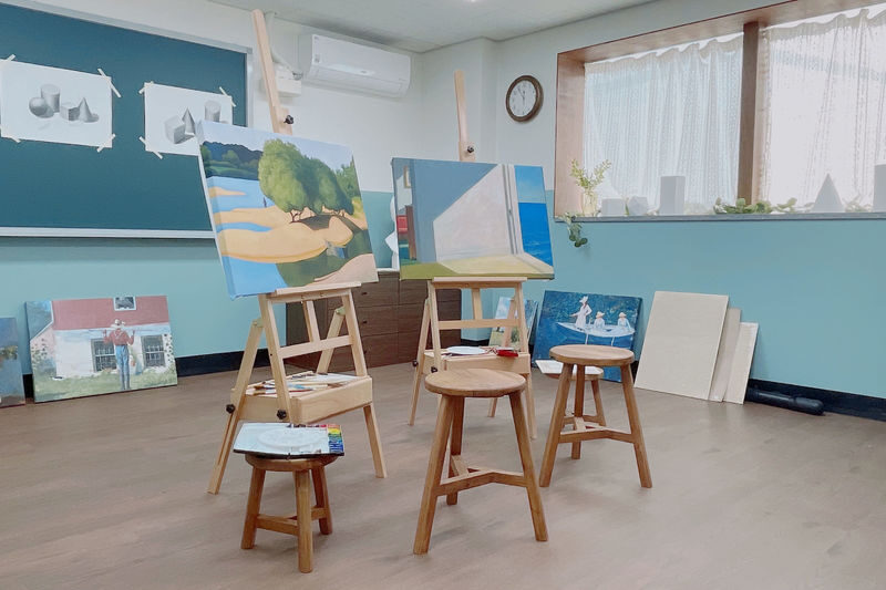 Film Your YouTube & TikTok in a Real Korean Classroom Studio - Seoul - Should you book it?
