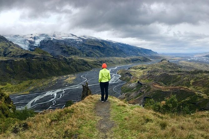 Fimmvörðuháls Hike - PRIVATE TOUR - Overview of Fimmvörðuháls Hike