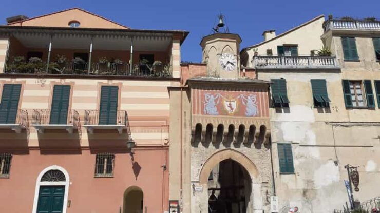 Finalborgo: Walking Tour With a Local Guide - Pricing and Booking Details
