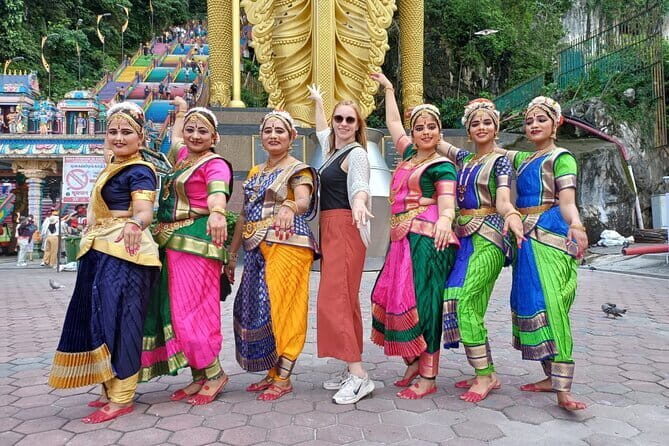 First Day : Arrival Transfer with Batu Caves Highlights Tour - Good To Know