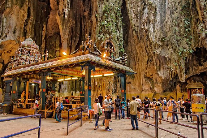 First Day : Arrival Transfer With Malaysia Countryside and Batu Caves Tour - Additional Information