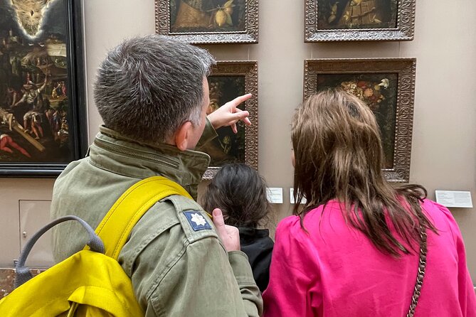 First Entry Louvre Highlights Private Tour - Common Questions