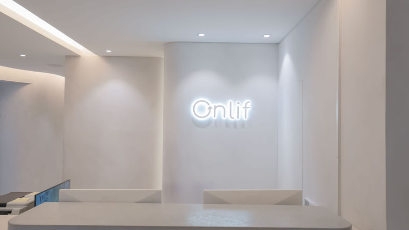 First Korean Skin Treatment in Gangnam(Glow, Acne Care & Lift)-Onlif - A first appointment in Gangnam