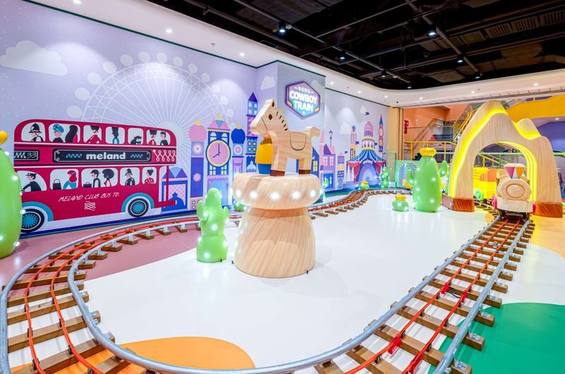 First store in Shekou: MELAND (K11 store in Prince Bay, Shekou, Shenzhen) - Two floors give kids room to switch gears