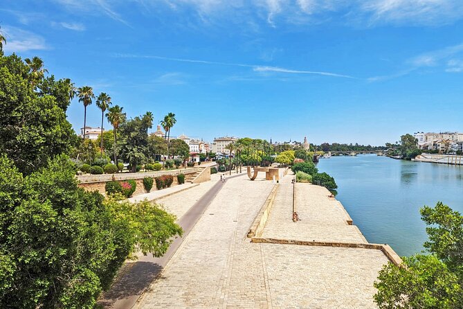 First Time in Seville Introductory Private Tour - Tour Highlights and Itinerary