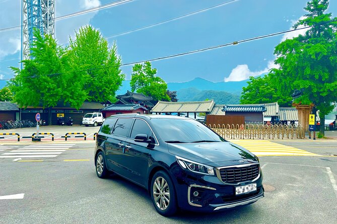 First Timers Must Visit Hot Places in Seoul/Suburbs (3days) - Unique Neighborhoods and Nightlife