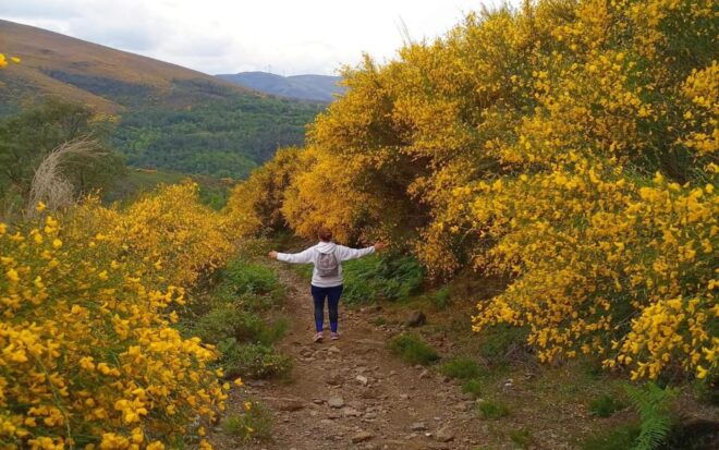Fisgas De Ermelo - a Hike Like No Other in Northern Portugal - Meeting the Locals