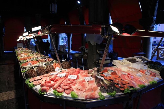 Fish Shopping in Rialto and Home Cooking in Murano - What To Expect