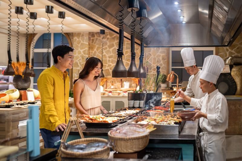 Fishermans Catch Buffet Dinner by The Merchant at La Festa Phu Quoc - Price and what the meal is worth