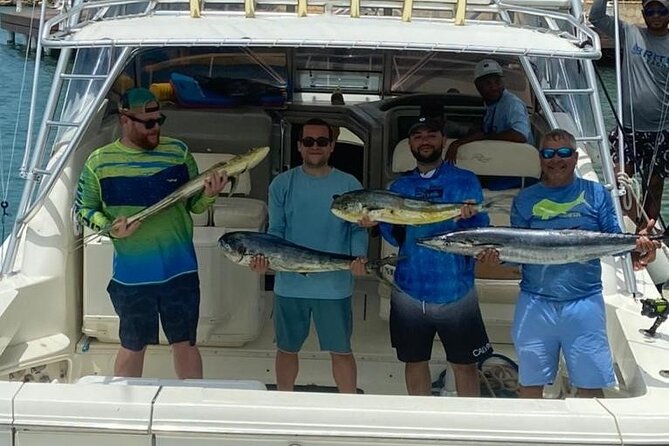 Fishing And Eating Straight From The Sea ( SAONA ISLAND AND PALMILLA) - Seafood Tastings and Pairings