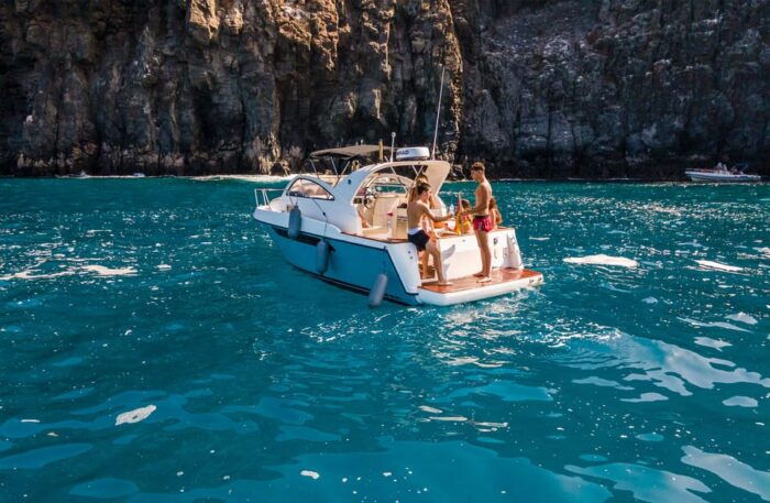 Fishing Charter 4h - Meeting Point and Duration