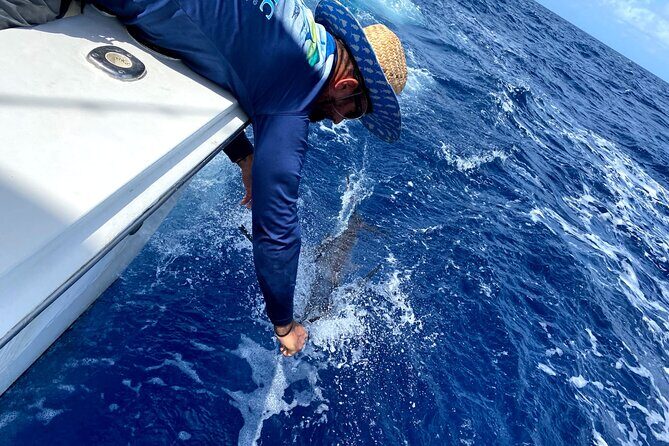 Fishing Charter 6 Hours - Discover the Excitement of a 6-Hour Bonaire Fishing Charter