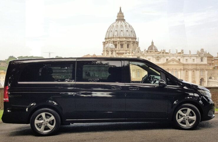 Fiumicino Airport: Private 1-Way Small-Group Transfer - Experience Highlights