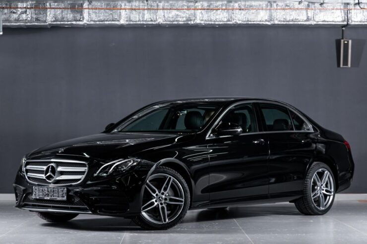 Fiumicino Airport to Rome Luxury Transfer E-Class - Booking Information