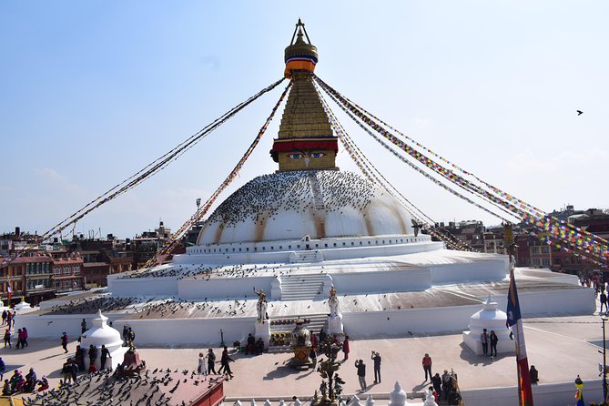 Five World Heritage Day Tour of Kathmandu Valley - Discover the Ancient Beauty of Swayambhunath Stupa