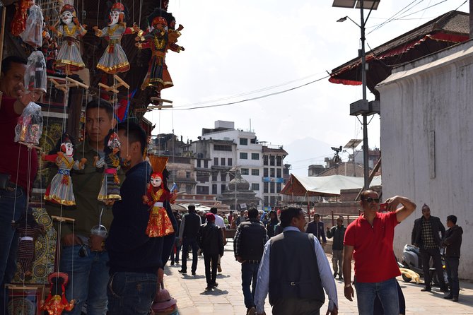 Five World Heritage Day Tour of Kathmandu Valley - Experience the Tranquility of Bhaktapur Durbar Square